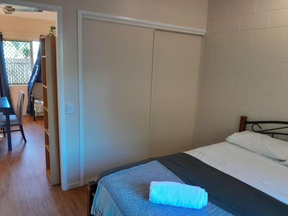 Edmonton Lodge Екстер'єр фото